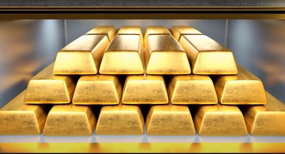 美国PCE数据前金价跌破3300关口，技术破位下行但降息预期